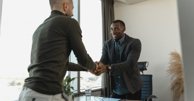 How to negotiate salary for recruiters